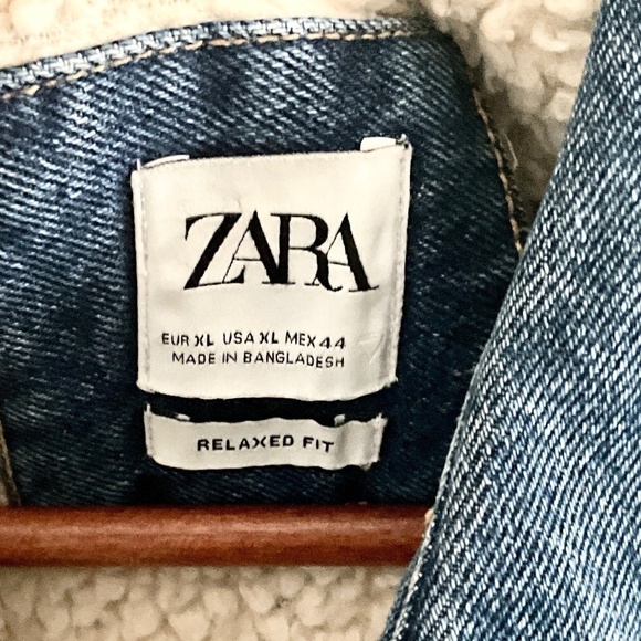 Zara Men’s Denim Trucker Jacket Fleece Jean lined mid wash Relaxed fit XL - Picture 8 of 16